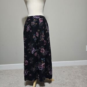 Worthington Vintage Floral Maxi Skirt Black Purple